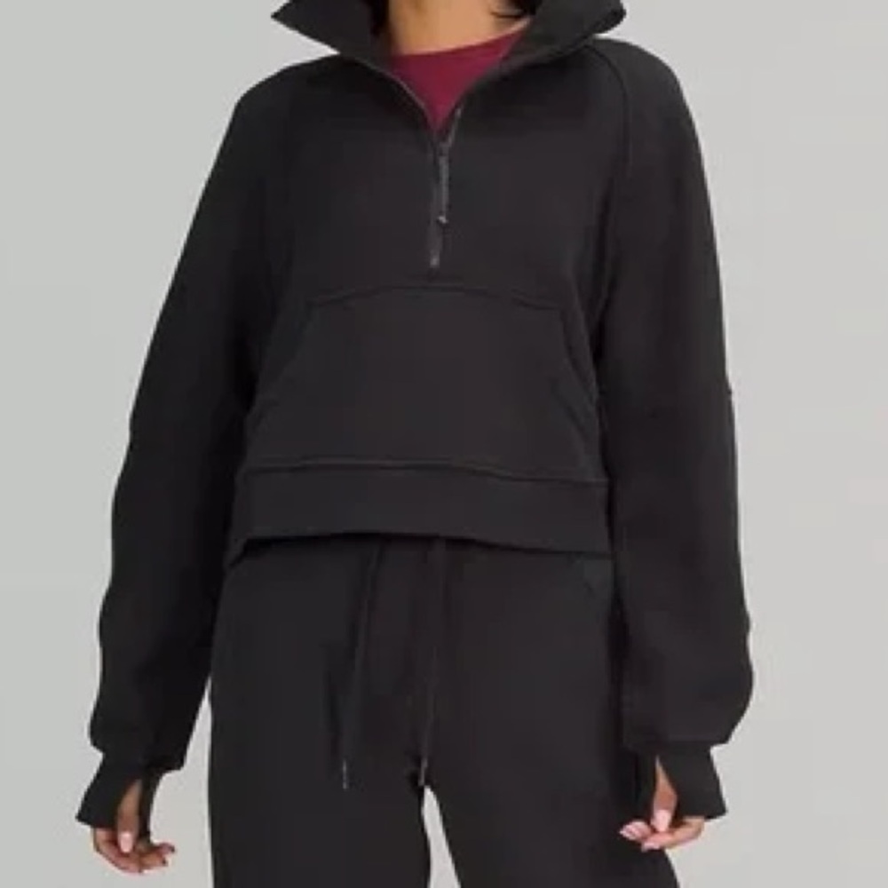 Lululemon black scuba half zip